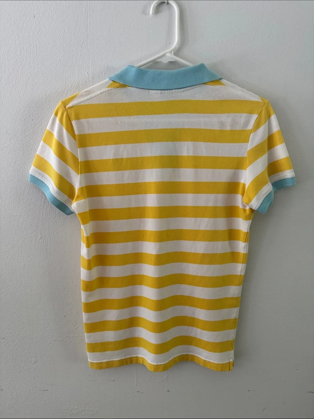 Lilly Pulitzer Yellow White & Light Blue Striped Polo Sz S